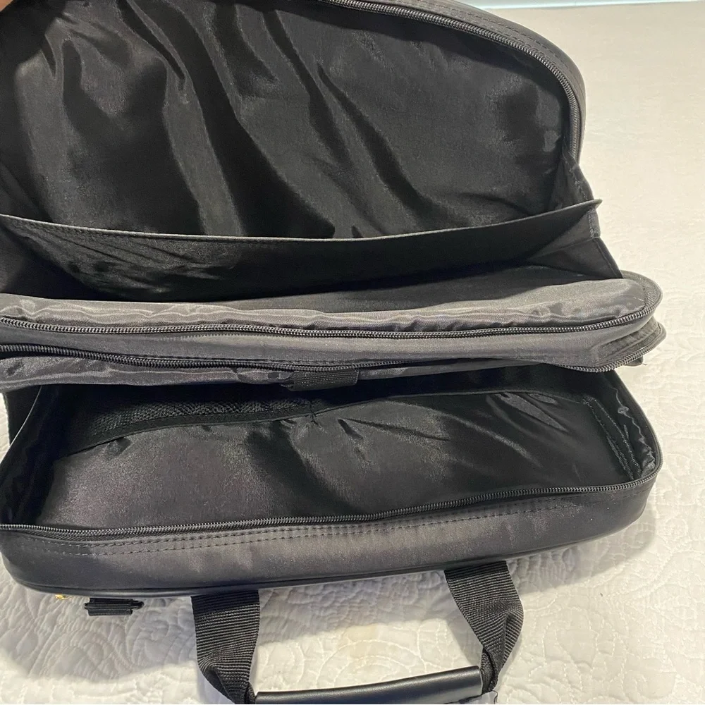 Targus Laptop Bag